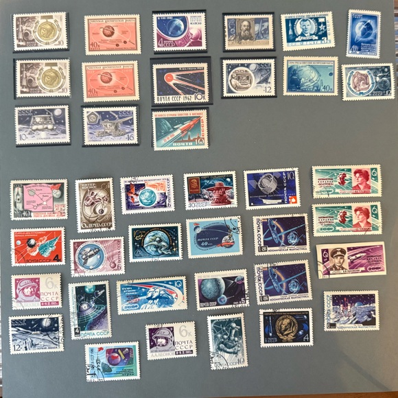 SOVIET UNION 39 PIECES LOT COLLECTION STAMPS - Picture 1 of 7